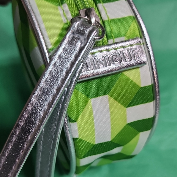 Clinique Other - Clinique Green and Silver 2 Piece Set Cosmetics Bags